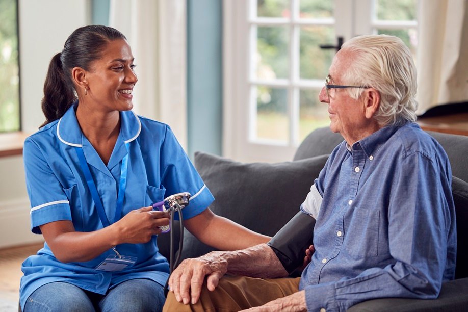 Why Choosing In-Home Care is Beneficial for Chronic Illness Management